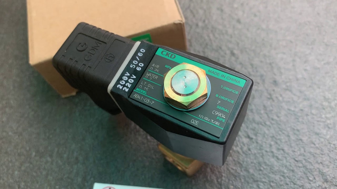 CKD Solenoid Valve AB41-03-03-02E  220V